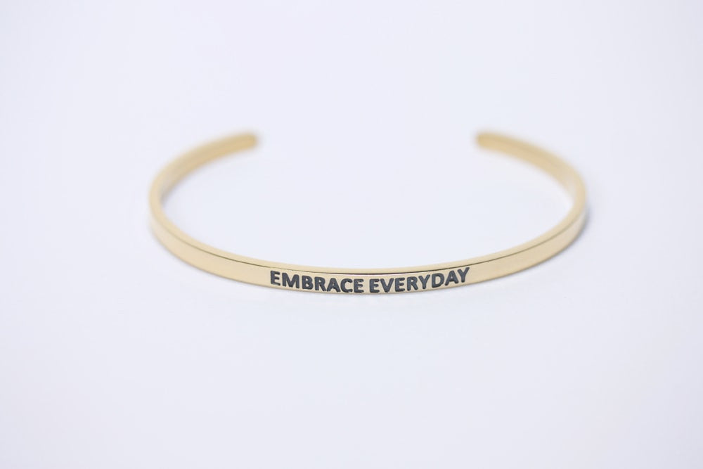 gold bracelet for women