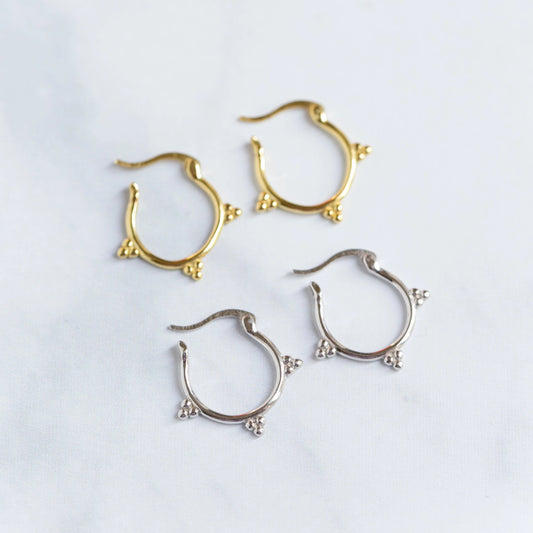 Huggie hoop earrings